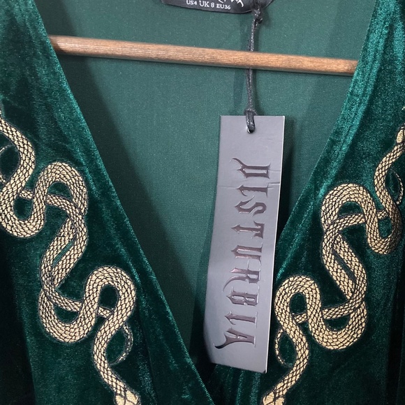 DISTURBIA Zarina Velour Applique Midi Wrap Dress Emerald Green NWT - Picture 10 of 12